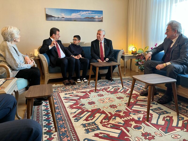 Mansur Yavaş ve Ekrem İmamoğlu'ndan Gönül Özdağ'a ziyaret