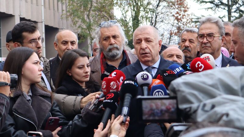 Prof. Dr. Ümit Özdağ, Kemal Kılıçdaroğlu'nun yargılandığı davaya katıldı