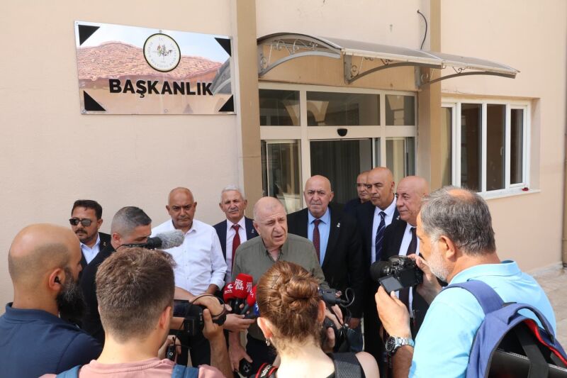 “KOMİSYONUN GÖRÜŞMELERİ TELEVİZYONDAN NAKLEN YAYINLANSIN”